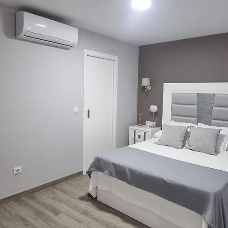 Virrey Del Pino - Apartamento En Baena Extérieur photo